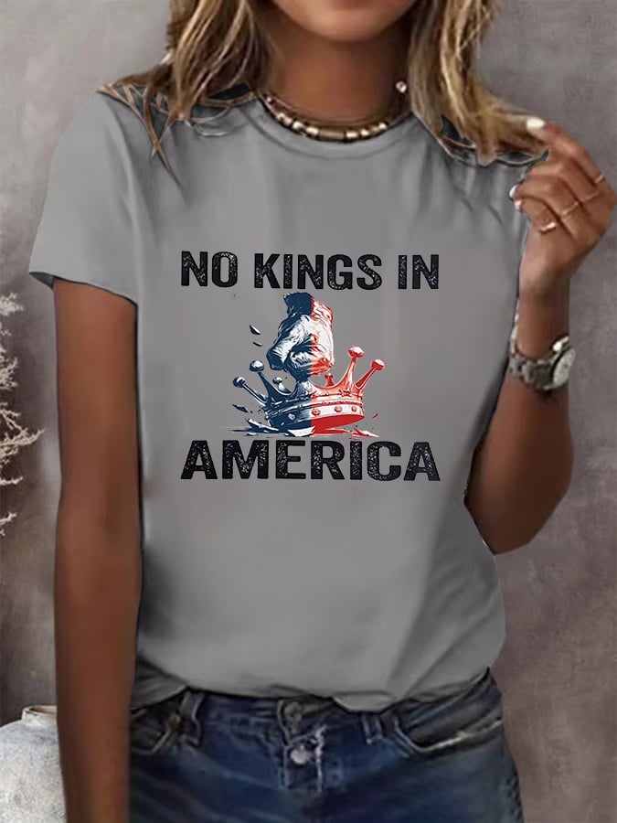 No Kings In America Print T-shirt