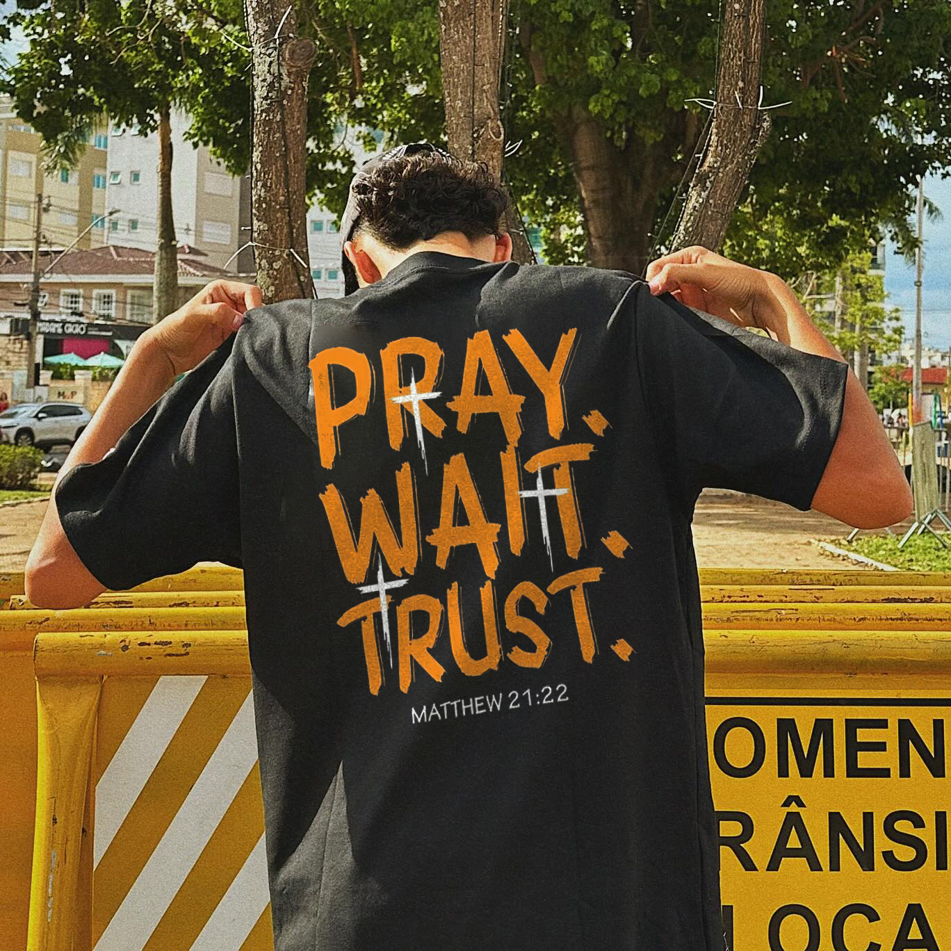 Pray Wait Trust Printed Men's T-shirt