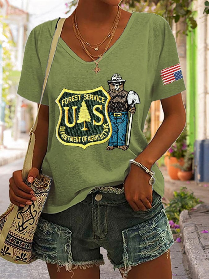 🔥Buy 3 Get 15% Off🔥V-Neck Retro Save The Forest Service Print T-Shirt