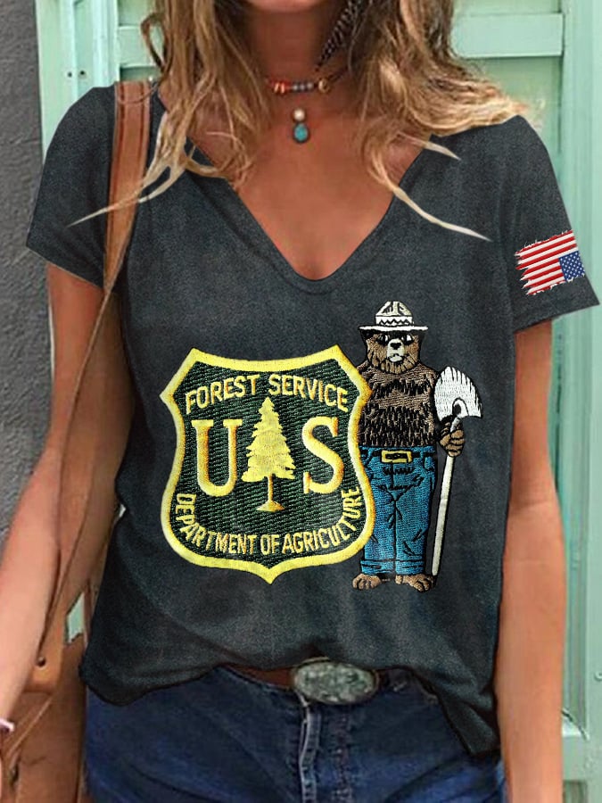 🔥Buy 3 Get 15% Off🔥V-Neck Retro Save The Forest Service Print T-Shirt